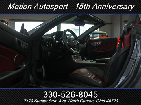 Used 2017 Mercedes-Benz SLC 43 AMG w/ Premium 2 Package image 19