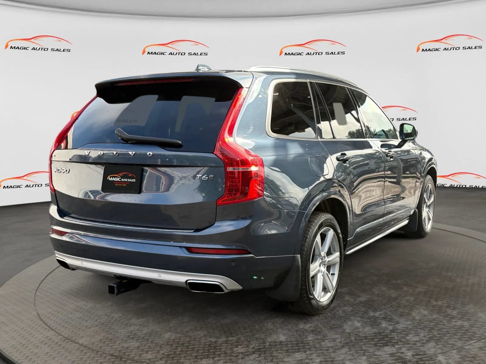 Used 2021 Volvo XC90 T6 Momentum w/ Advanced Package AWD/4WD image 10