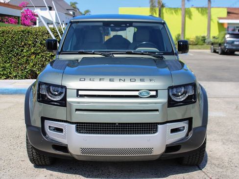 Used 2021 Land Rover Defender 110 SE image 9