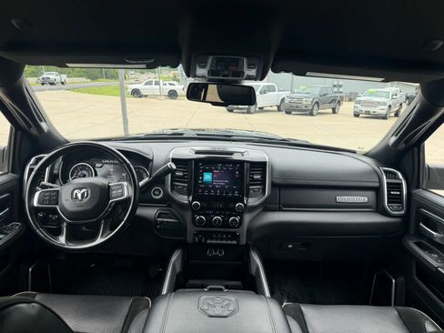 Used 2021 RAM 2500 Laramie AWD/4WD image 17