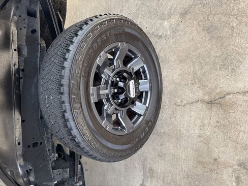 Used 2023 Ford F250 XL w/ STX Appearance Package image 12