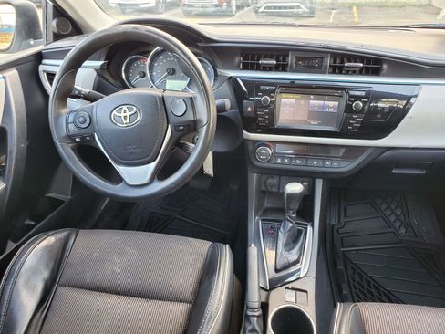 Used 2015 Toyota Corolla LE FWD image 29