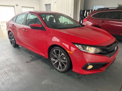 Used 2019 Honda Civic Sport image 2