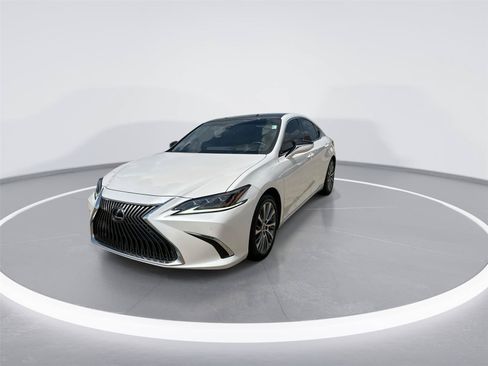 Used 2019 Lexus ES 350 w/ Accessory Package 2 FWD image 4