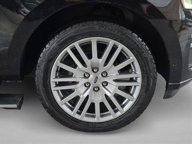 Used 2022 Ford Expedition Platinum AWD/4WD image 22