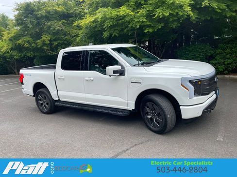 Used 2023 Ford F150 Lightning Lariat w/ Tow Technology Package AWD/4WD image 18