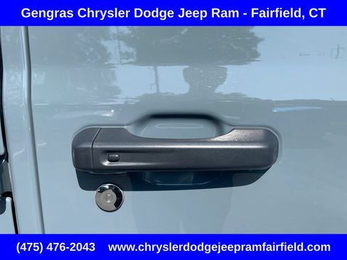 Certified 2025 Jeep Wrangler Unlimited Sahara AWD/4WD image 17