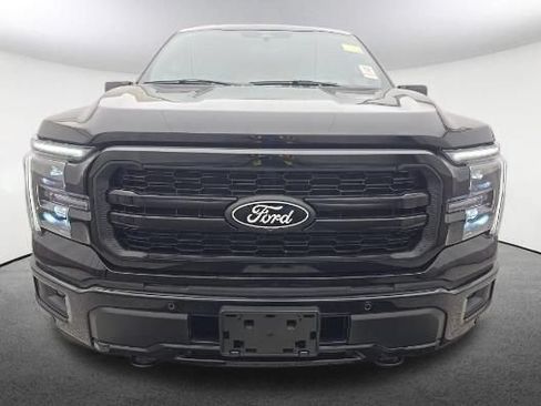 Used 2025 Ford F150 Lariat AWD/4WD image 2