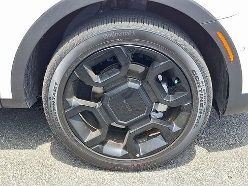 New 2025 Kia Sorento SX image 10