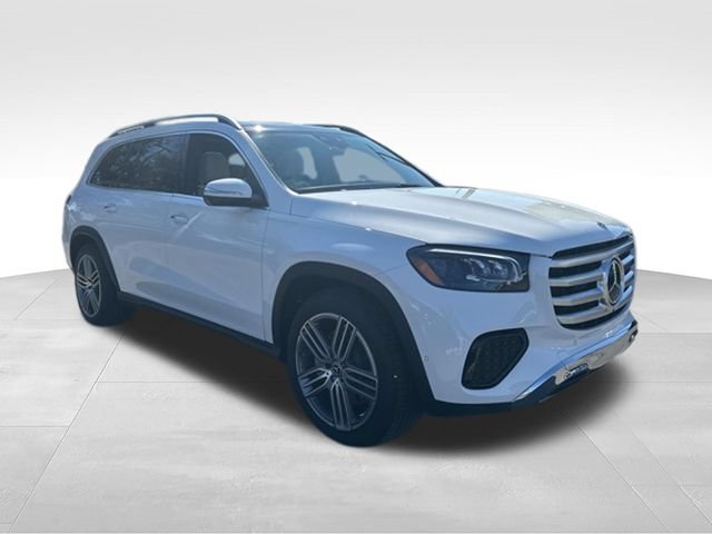 Used 2025 Mercedes-Benz GLS 450 4MATIC image 9