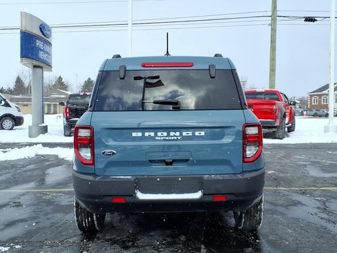 Used 2023 Ford Bronco Sport Outer Banks image 6