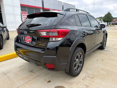 Used 2021 Subaru Crosstrek 2.5i Sport w/ Moonroof Package AWD/4WD image 4