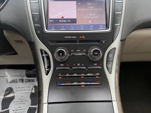 Used 2020 Lincoln Nautilus Reserve FWD image 32