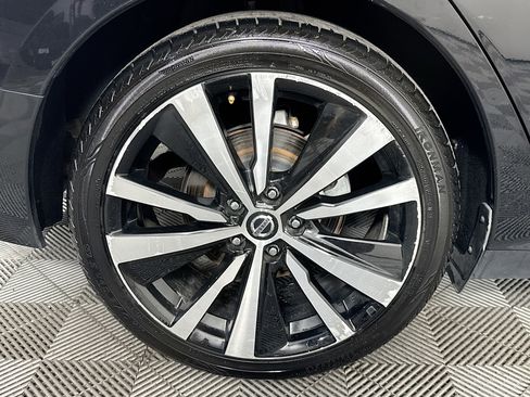 Used 2021 Nissan Altima 2.5 SR FWD image 32