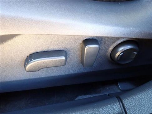 Certified 2024 Subaru Outback Premium image 13