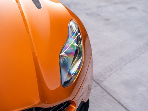 Used 2018 Aston Martin DB11 Coupe image 36