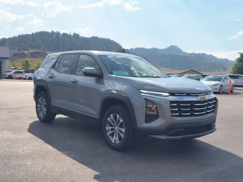 Certified 2025 Chevrolet Equinox LT AWD/4WD image 10