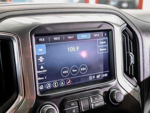 Used 2022 Chevrolet Silverado 2500 LTZ w/ LTZ Plus Package image 28