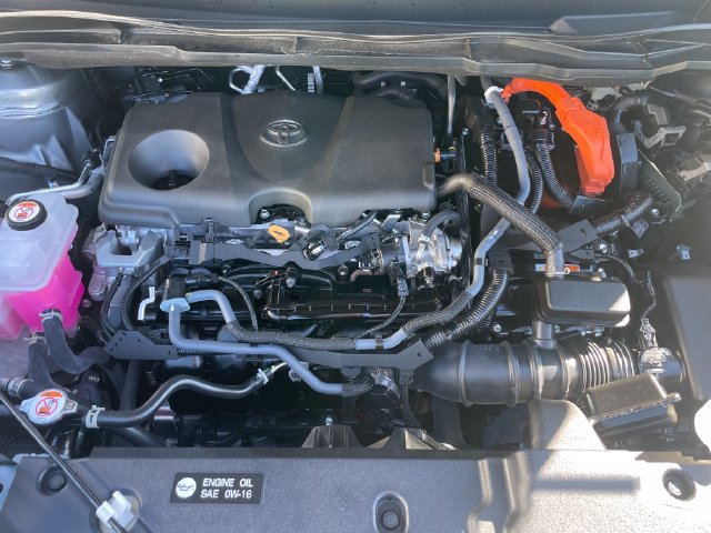 Used 2026 Toyota Sienna Platinum AWD/4WD image 31
