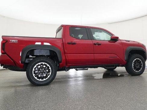 New 2025 Toyota Tacoma TRD Off-Road AWD/4WD image 26