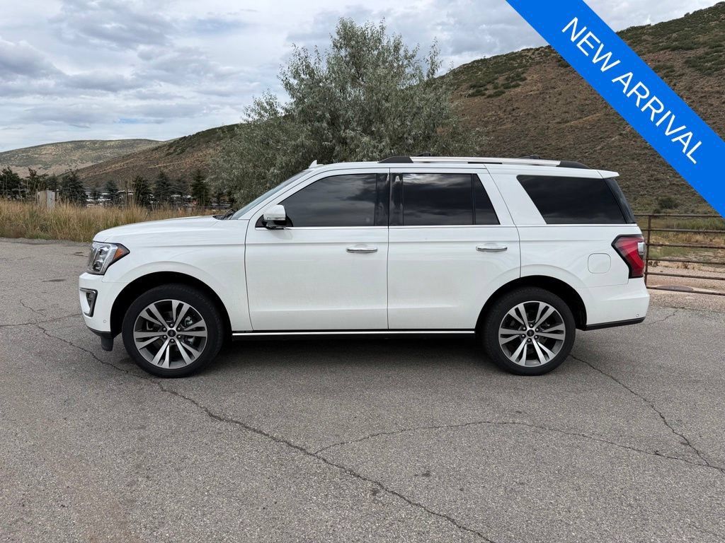 Used 2021 Ford Expedition Limited AWD/4WD image 3