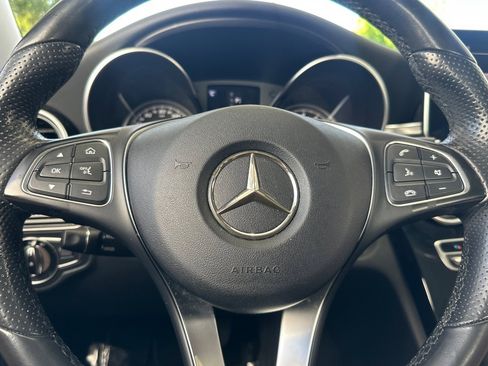 Used 2016 Mercedes-Benz C 300 4MATIC Sedan image 28