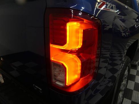 Used 2016 Chevrolet Silverado 1500 LTZ Z71 w/ LTZ Plus Package image 14