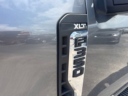 Used 2026 Ford F350 XLT AWD/4WD image 12