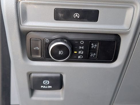 Used 2025 Ford F150 XLT w/ Equipment Group 301A Standard AWD/4WD image 22