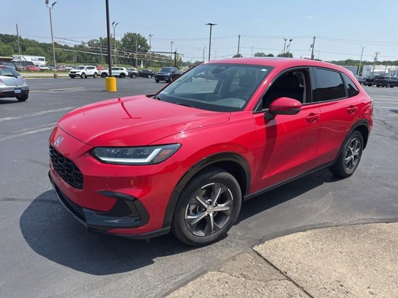Certified 2023 Honda HR-V EX-L image 1