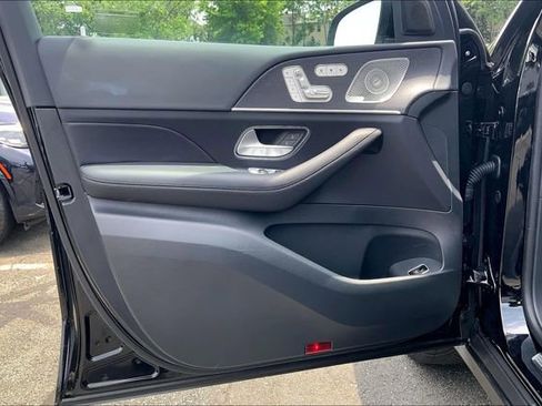 Certified 2025 Mercedes-Benz GLE 450 4MATIC image 18