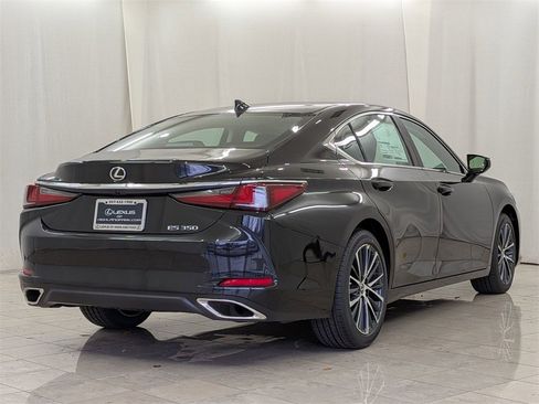 New 2025 Lexus ES 350 w/ Premium Package image 11