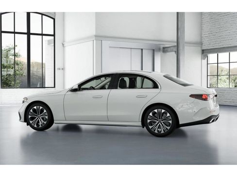 New 2026 Mercedes-Benz E 450 4MATIC Sedan image 33