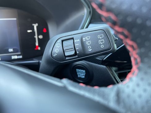 Used 2025 Ford Escape ST-Line image 20