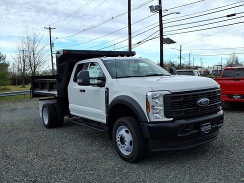 New 2024 Ford F550 4x4 SuperCab Super Duty image 1