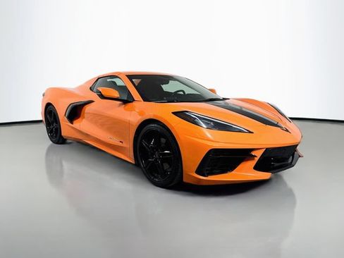 Used 2023 Chevrolet Corvette Stingray Convertible RWD image 3