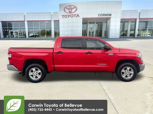 Used 2014 Toyota Tundra SR5 w/ SR5 Upgrade Package AWD/4WD image 6