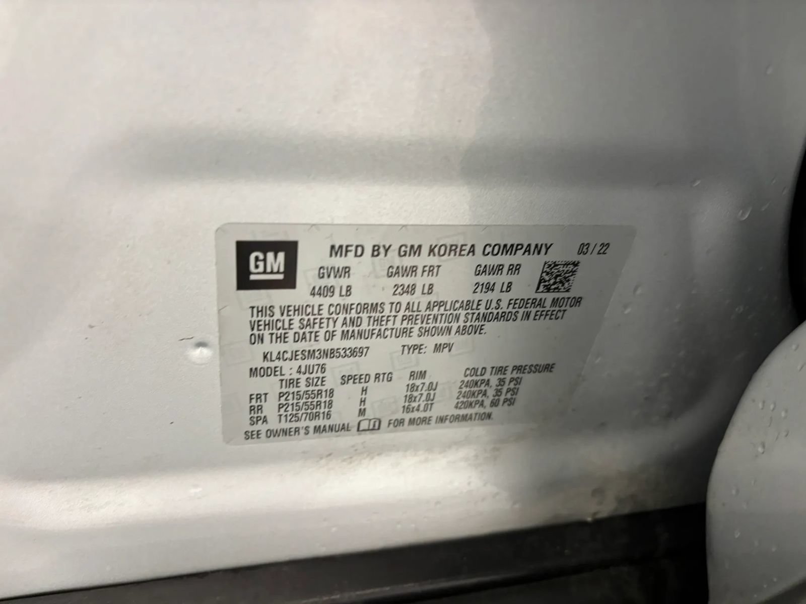 Used 2022 Buick Encore Preferred AWD/4WD image 48