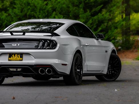 Used 2020 Ford Mustang GT Premium RWD image 25