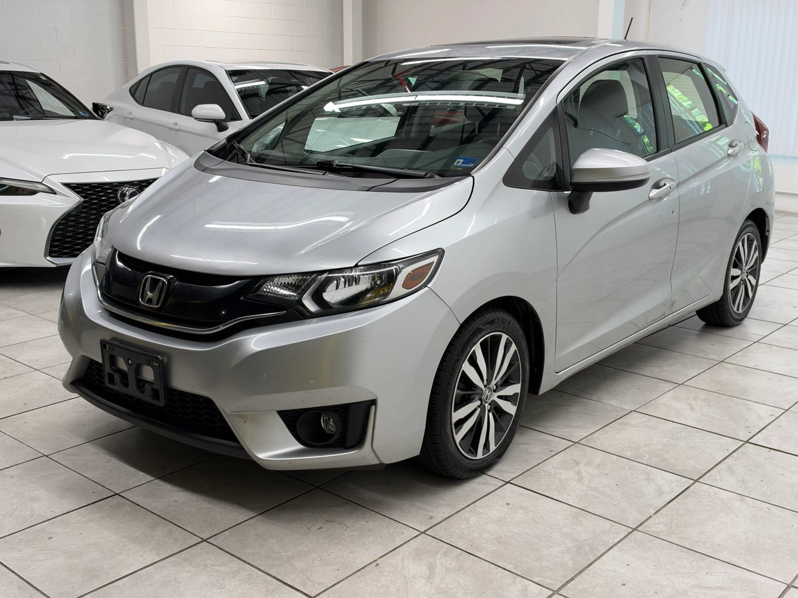 Used 2016 Honda Fit EX image 3
