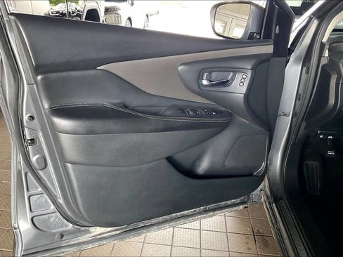 Used 2021 Nissan Murano SL AWD/4WD image 2
