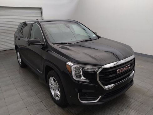 Used 2024 GMC Terrain SLE AWD/4WD image 13