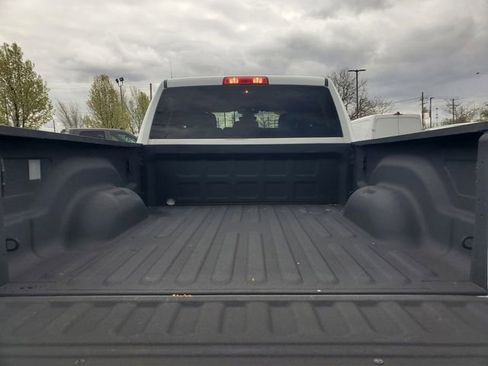 Used 2024 RAM 2500 Big Horn w/ Off Road Package AWD/4WD image 27