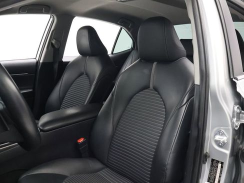 Certified 2023 Toyota Camry SE image 13