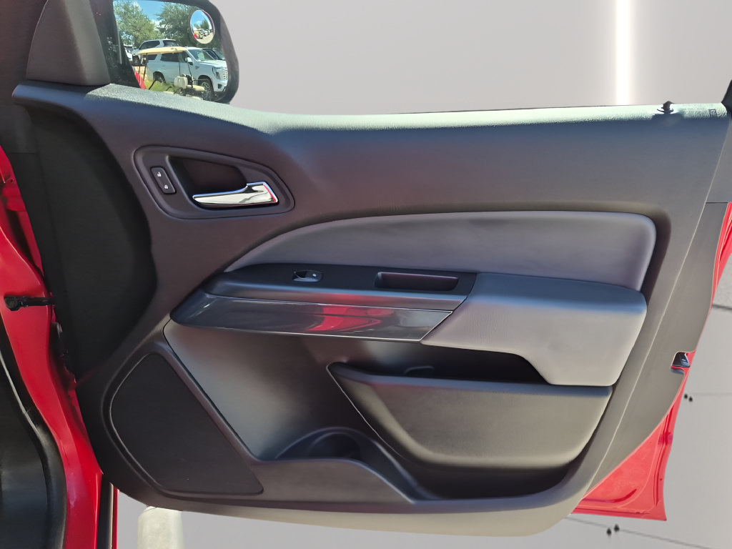 Used 2019 Chevrolet Colorado Z71 RWD image 33