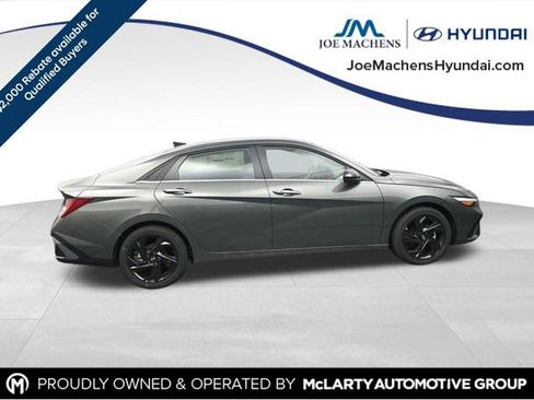 New 2026 Hyundai Elantra SEL Sport Premium FWD image 9