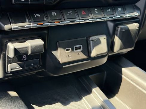 Used 2019 GMC Sierra 1500 SLT RWD image 19