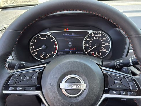 Certified 2023 Nissan Altima 2.5 SR FWD image 9