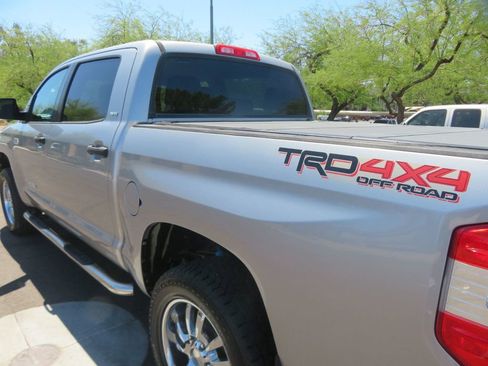 Used 2016 Toyota Tundra SR5 w/ TRD Off Road Package image 7