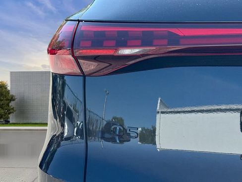 New 2026 Audi Q5 Premium AWD/4WD image 10
